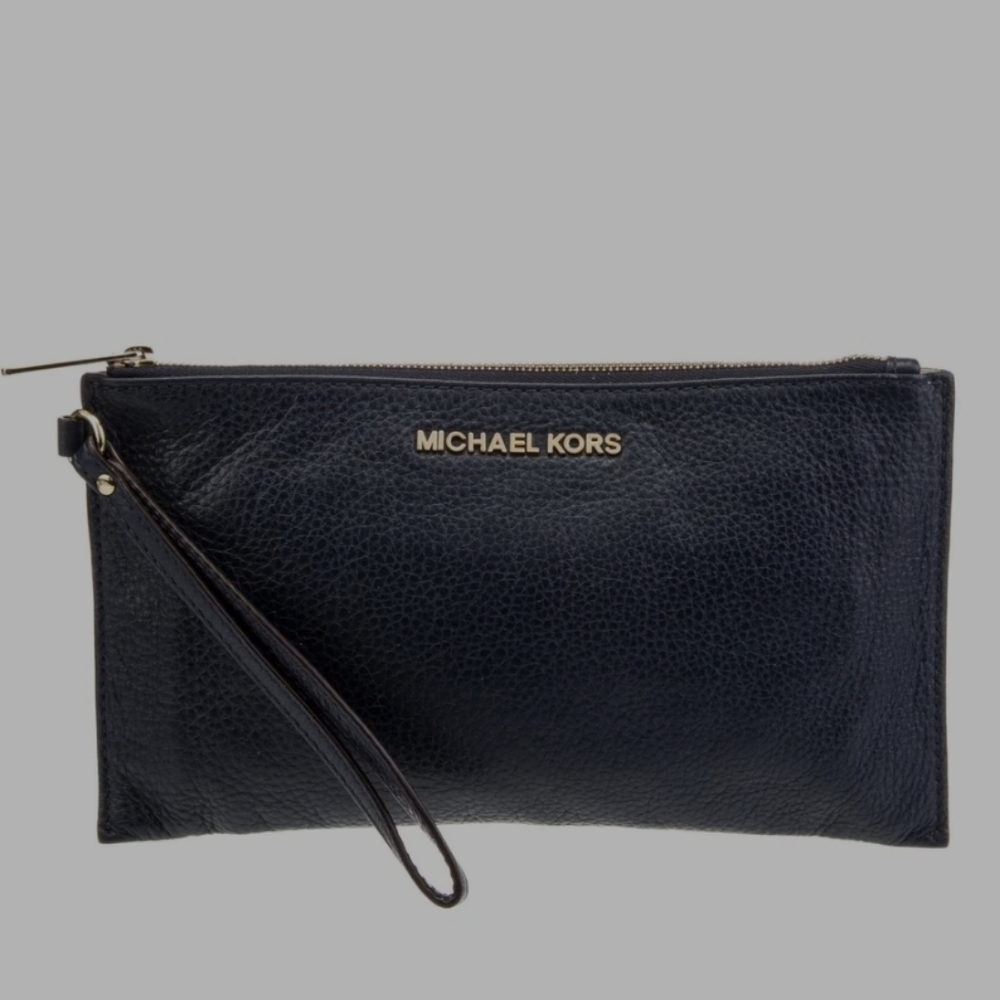MICHAEL KORS BLACK PEBBLED LEATHER LARGE WALLET LINED CARD SLOTTED WRISLET